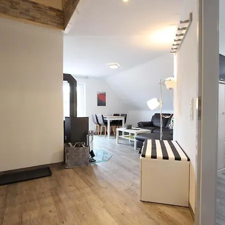 Haus Anna Whg 4 Og Apartmán *