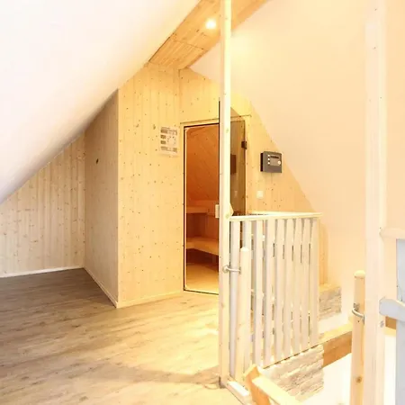 Haus Anna Whg 4 Og Apartmán *